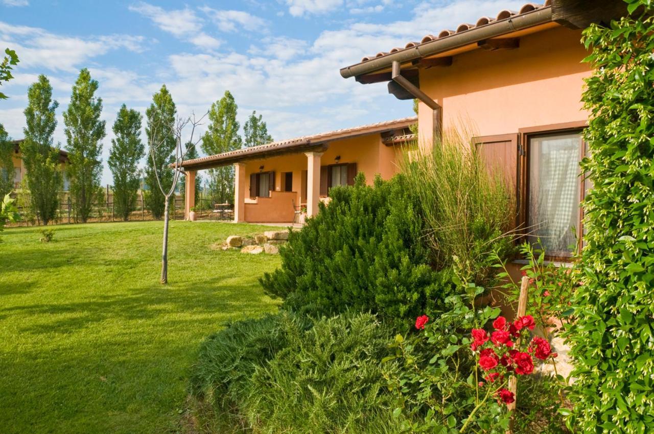 Agriturismo Poggio Di Maremma Pescia Romana Exterior foto