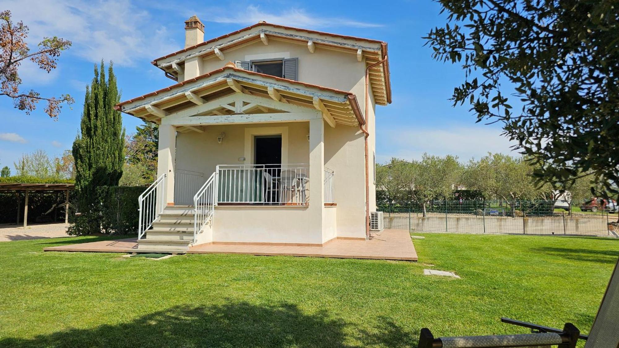 Agriturismo Poggio Di Maremma Pescia Romana Exterior foto