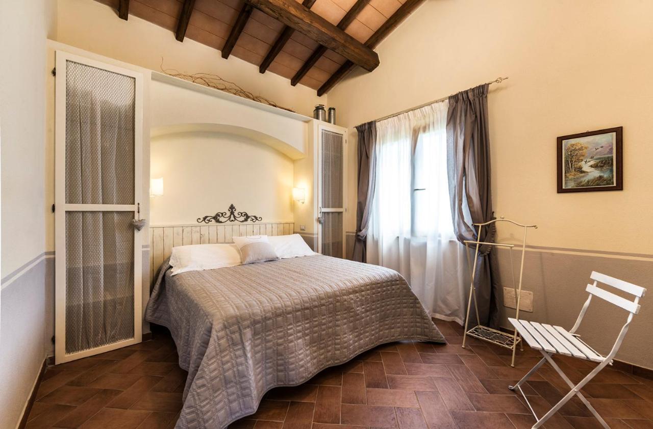 Agriturismo Poggio Di Maremma Pescia Romana Exterior foto