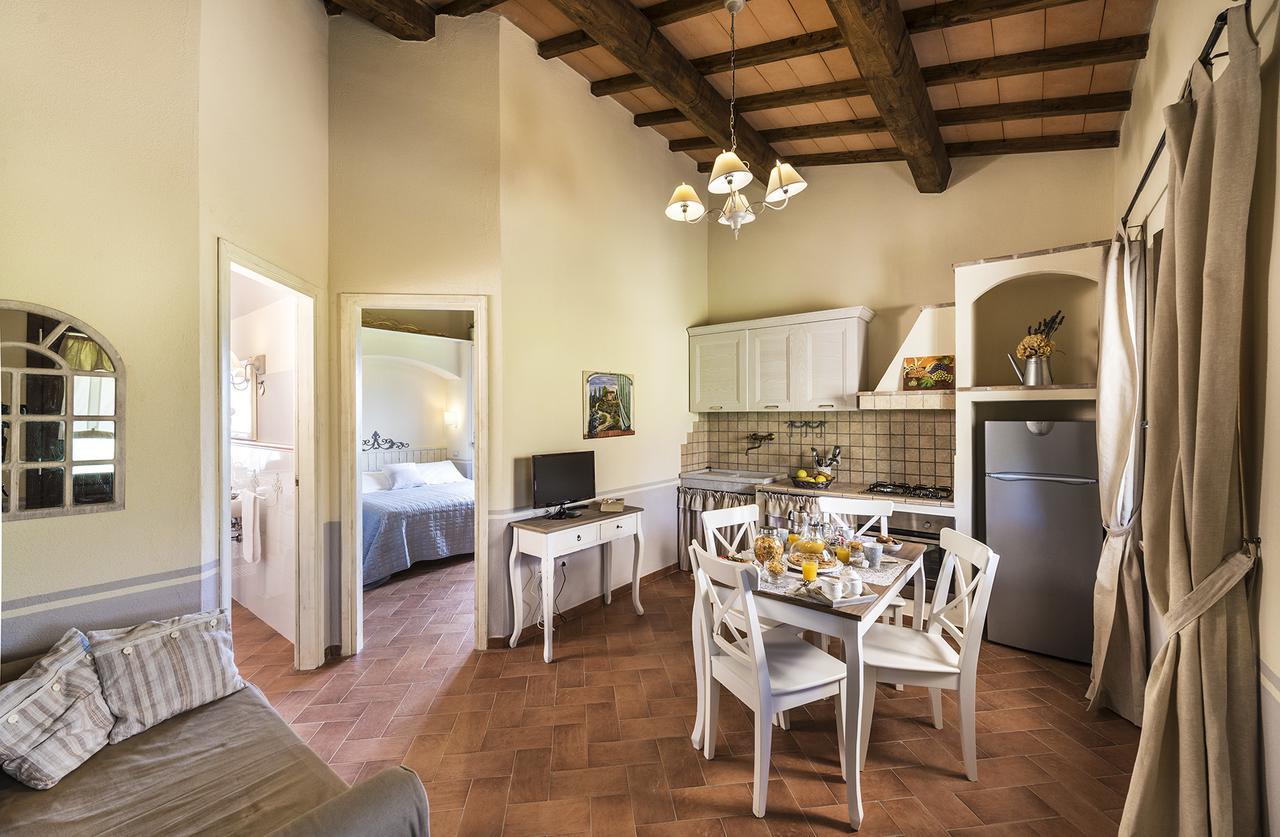 Agriturismo Poggio Di Maremma Pescia Romana Exterior foto